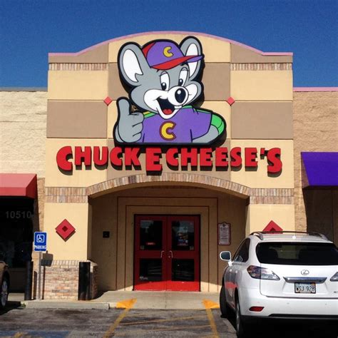 chuck e cheese yelp